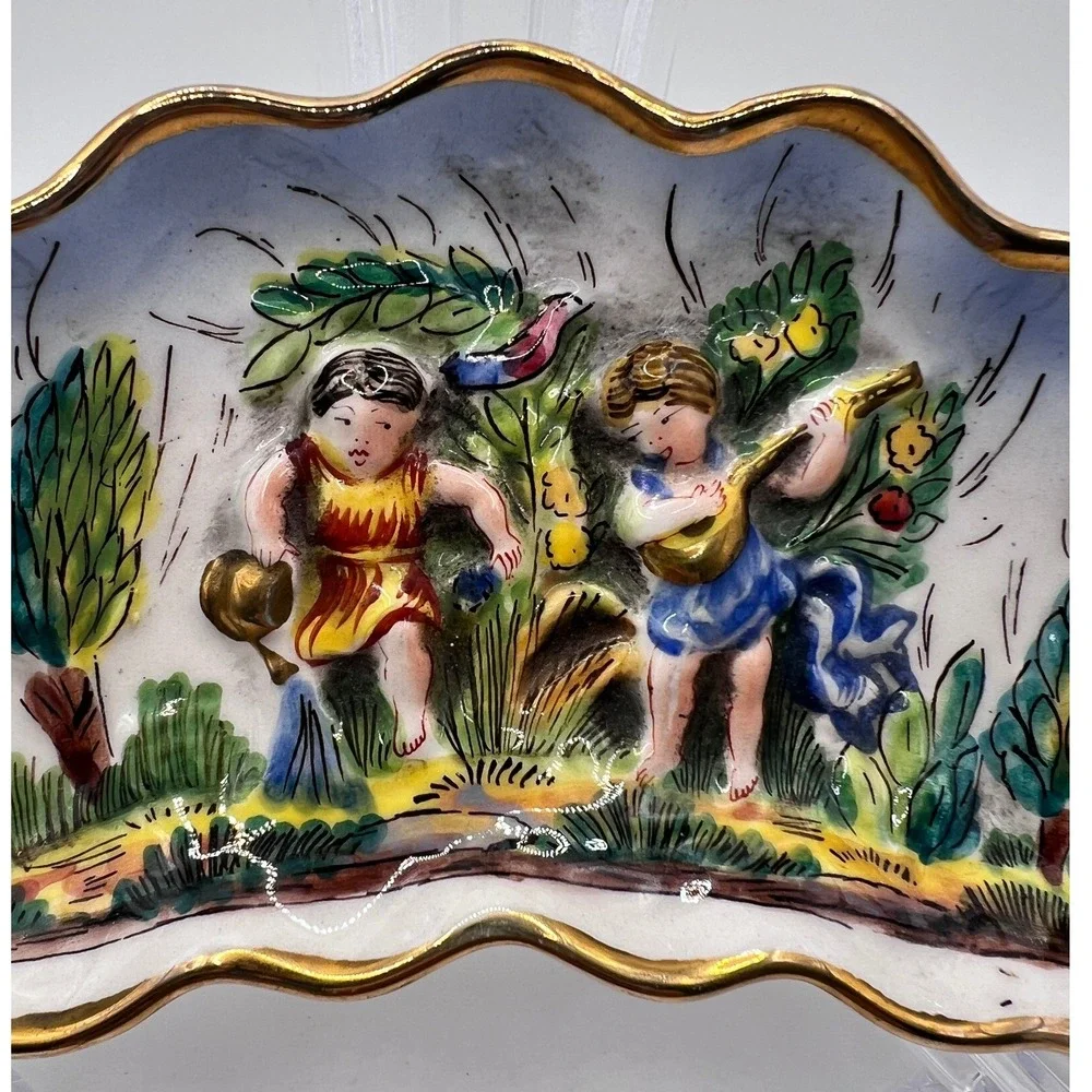 Capodimonte Style Crescent Cherub Dishes 7.5